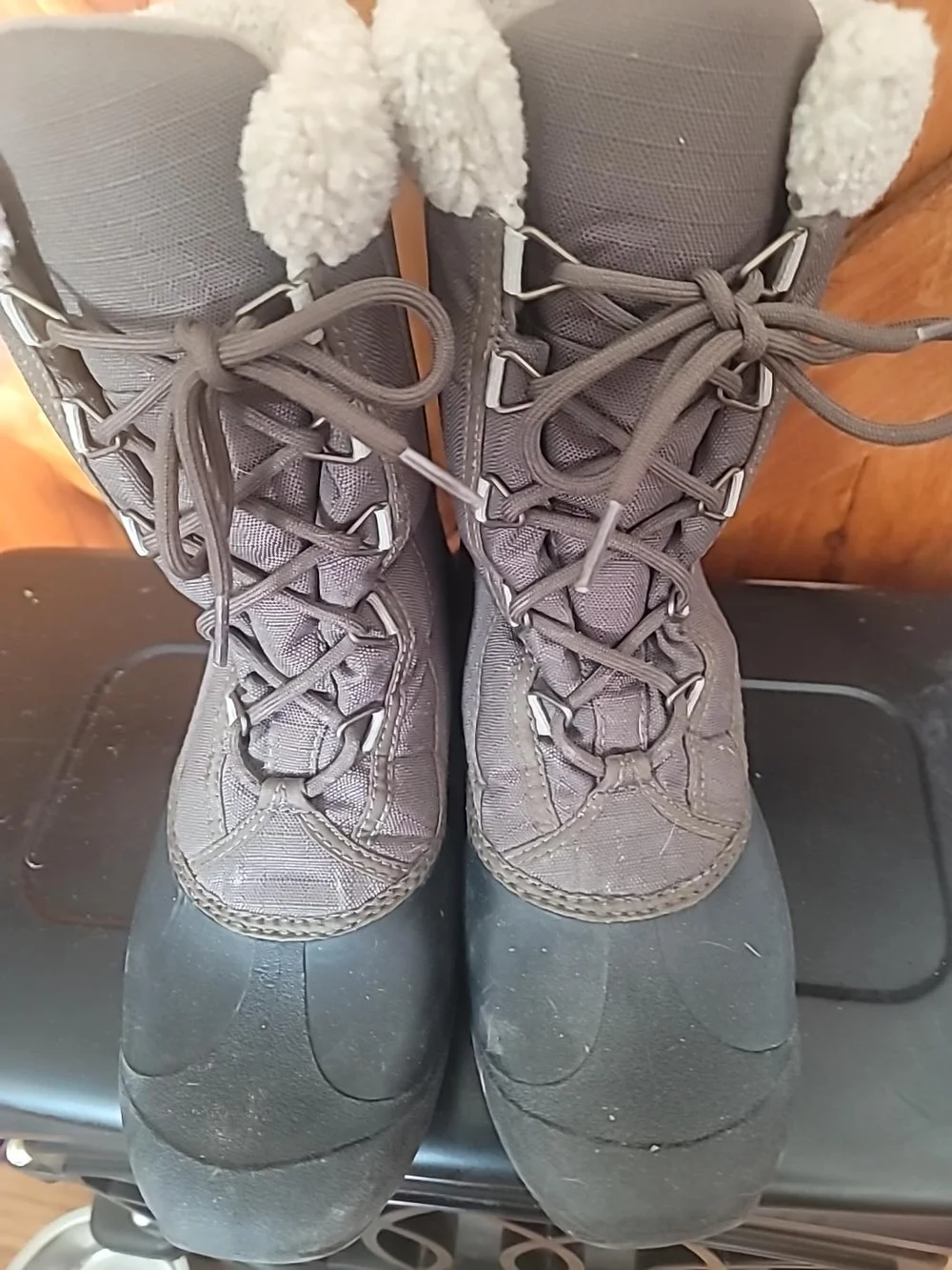 Sorel up boots sturdy